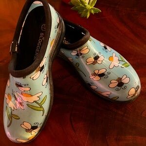 Sloggers waterproof gardening clogs